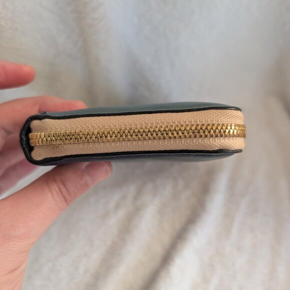 Authentic Chloe Two Toned Blue Continental Wallet with Chain Hook - Picture 9 of 15